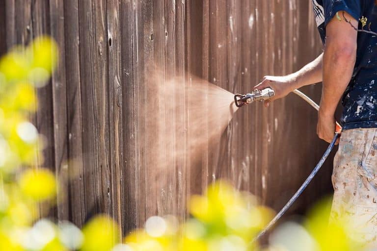 How to Stain a Fence – A Guide to Staining a Fence With a Sprayer