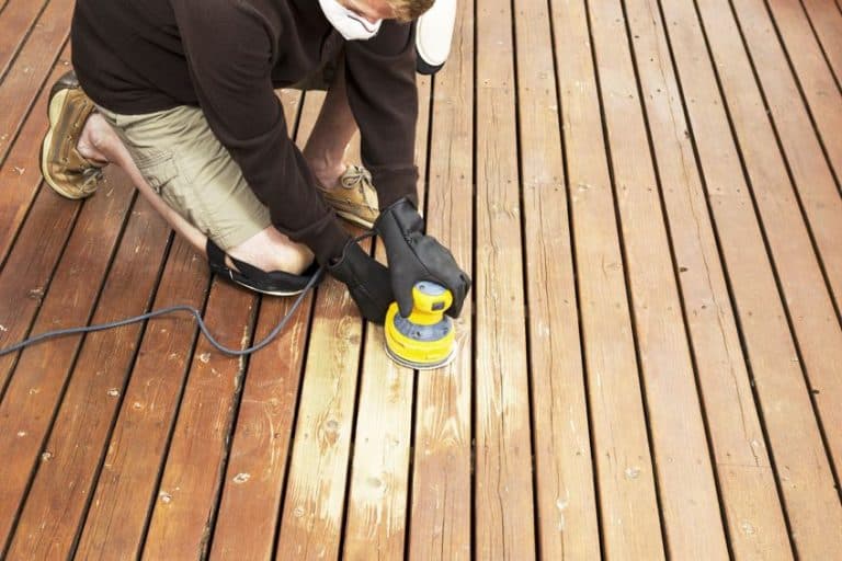 How to Sand a Deck – Our Guide to the Best Way to Sand a Deck