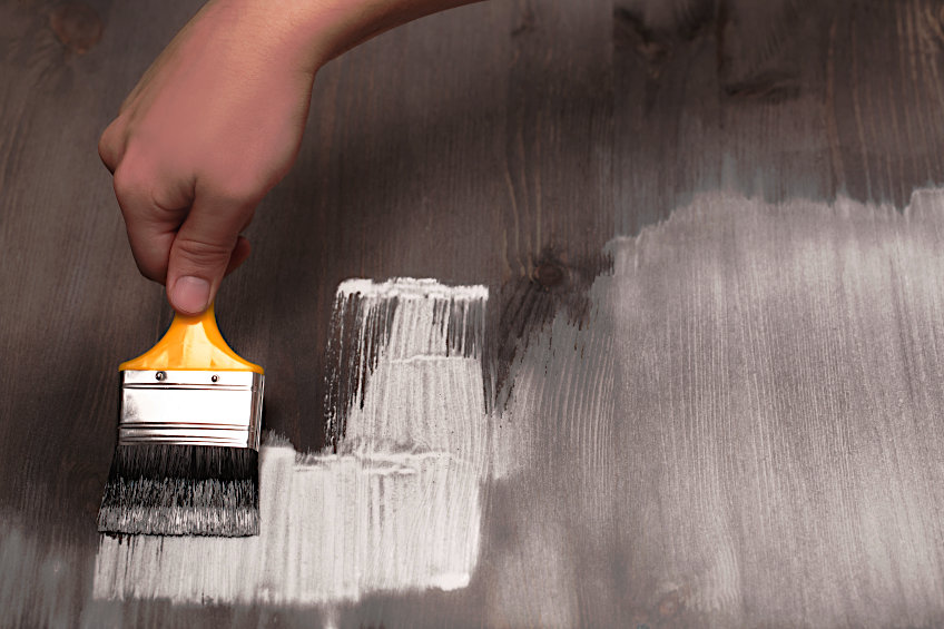 How to Spray Paint Furniture - Perfect Surface Guide