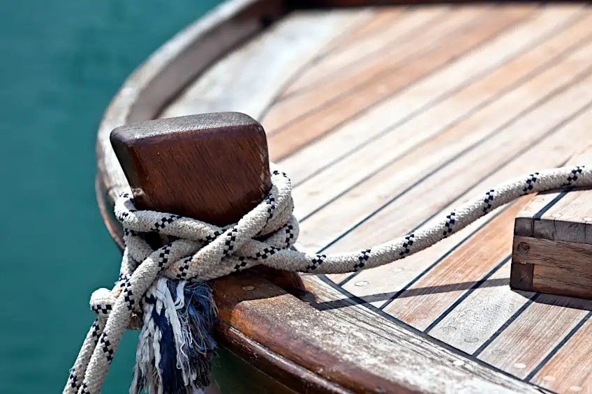 Maintain Boats with Tung Oil