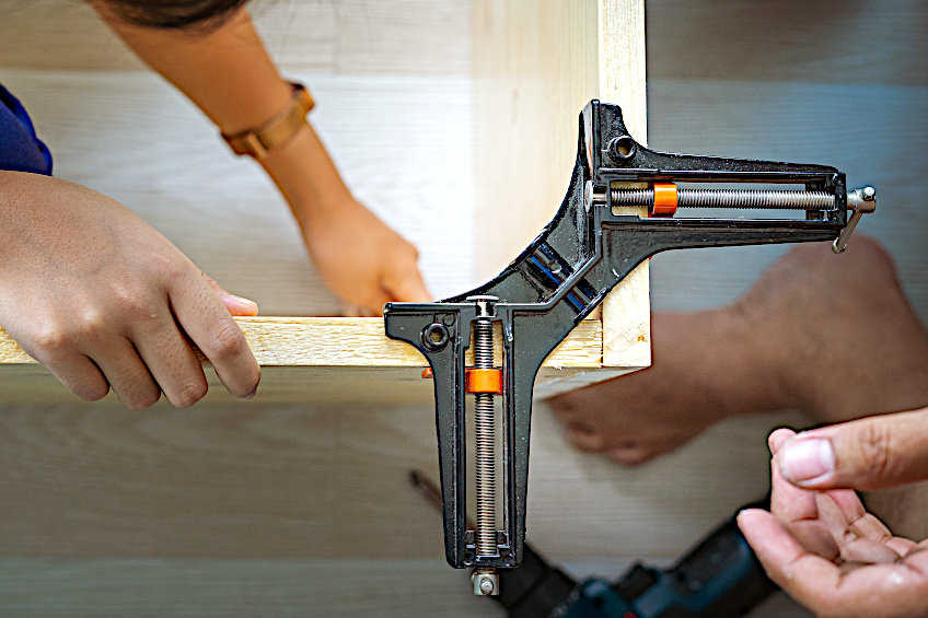 Clamping a Regular Butt-Joint