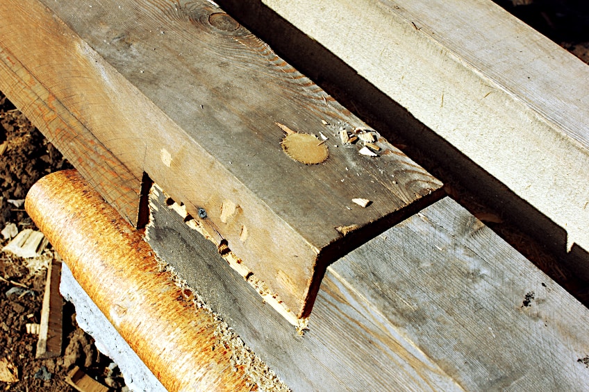 Half-Lap Joint with Dowel and Screws
