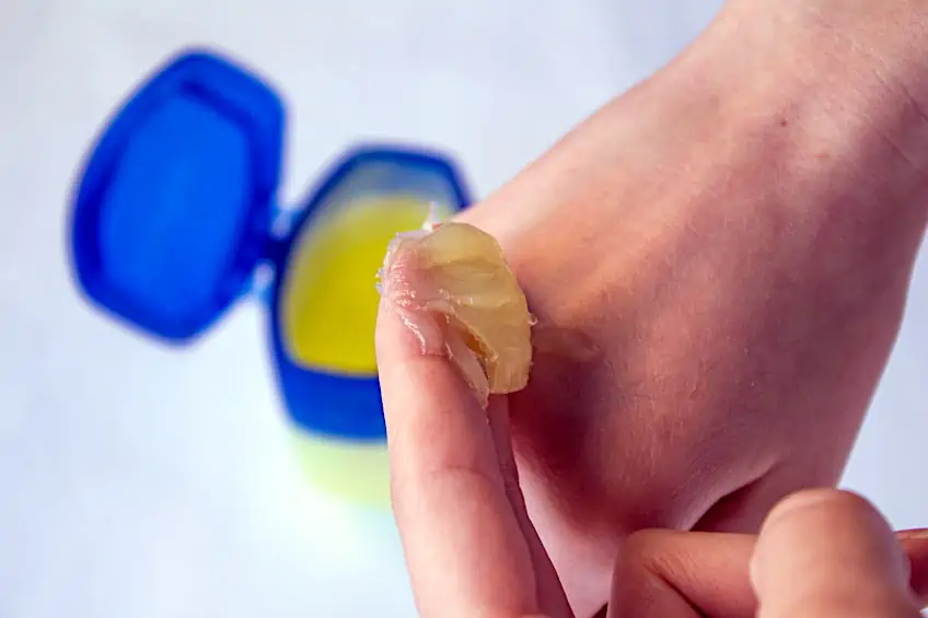 Petroleum Jelly to Transfer Picture