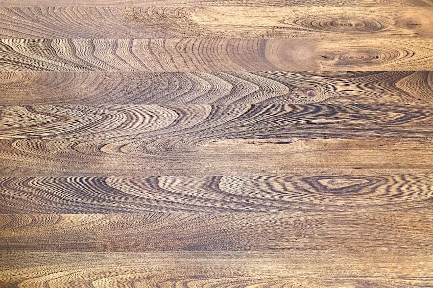 Elm Wood Desktop