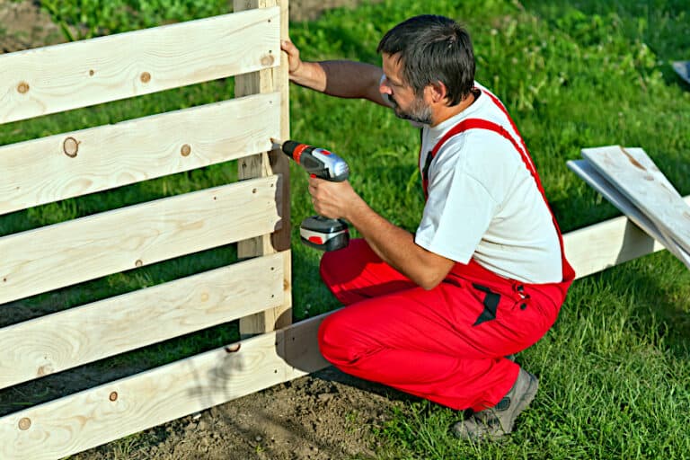 How to Build a Wood Fence – A Guide to Privacy Fence Construction