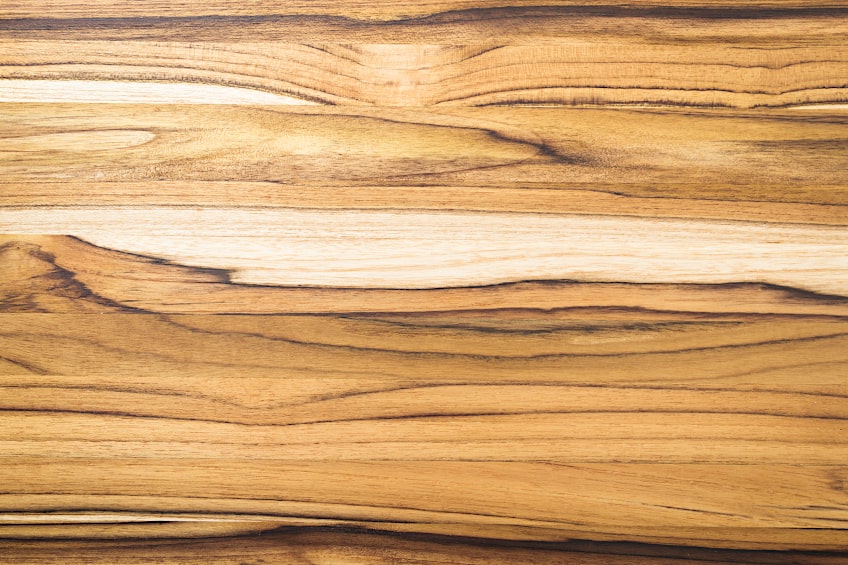 Color and Grain of Teak Wood