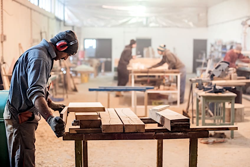 Using Hardwood for Workbench Worktop