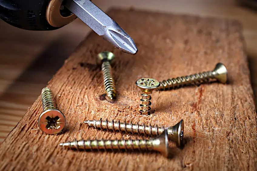 Choosing Drill and Screws for Wood