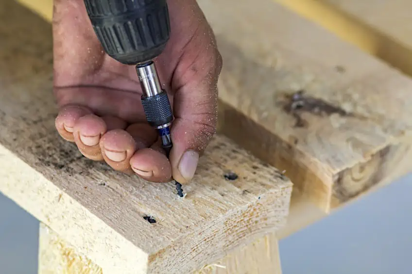 Tips for Drilling Screws into Wood