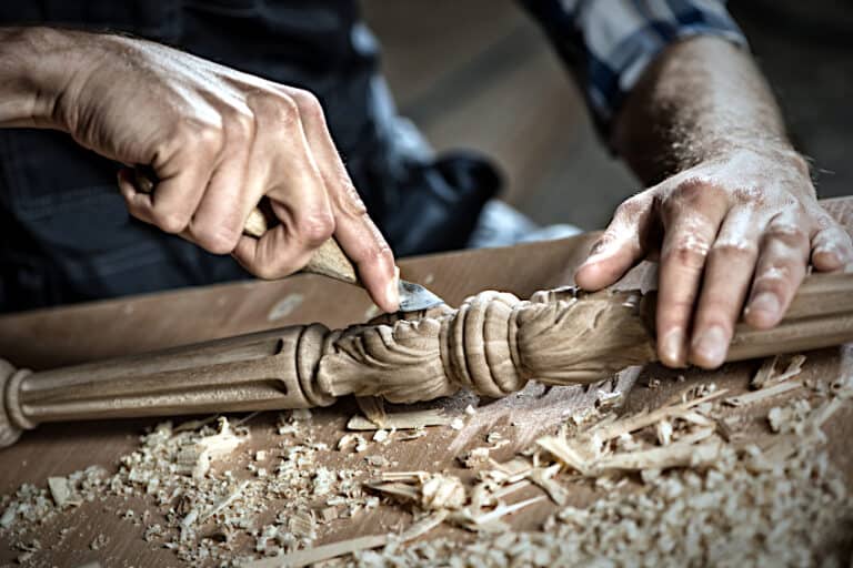 Best Wood for Carving – Find Timbers Suitable for Shaping